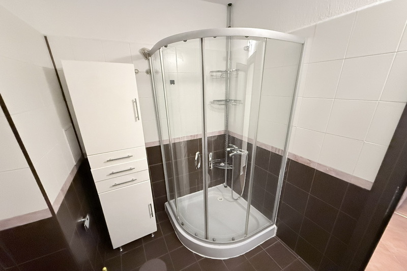 Дава под наем 2-СТАЕН, гр. София, Стрелбище, снимка 8 - Апартаменти - 53813186