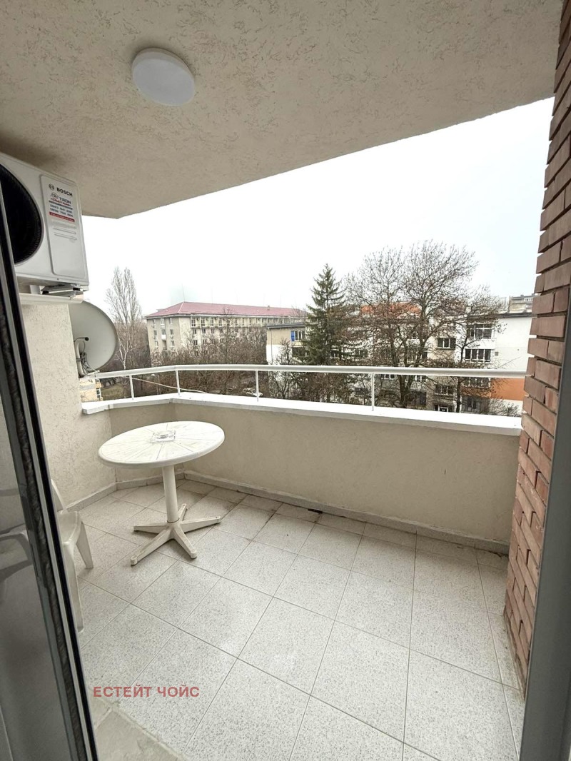 Дава под наем МНОГОСТАЕН, гр. София, Гео Милев, снимка 12 - Апартаменти - 53219039