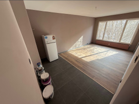 2 bedroom Sveta Troitsa, Sofia 1