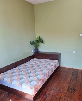2 makuuhuonetta Kjutšuk Pariž, Plovdiv 6