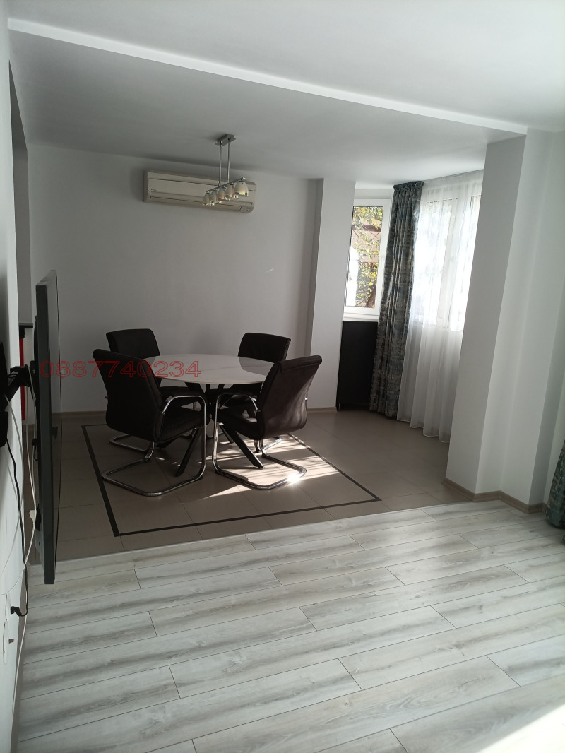 Дава под наем 3-СТАЕН, гр. Пловдив, Център, снимка 4 - Апартаменти - 52769853