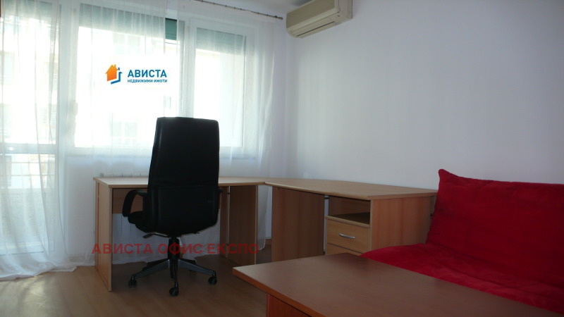 Дава под наем 3-СТАЕН, гр. София, Център, снимка 8 - Апартаменти - 53322549