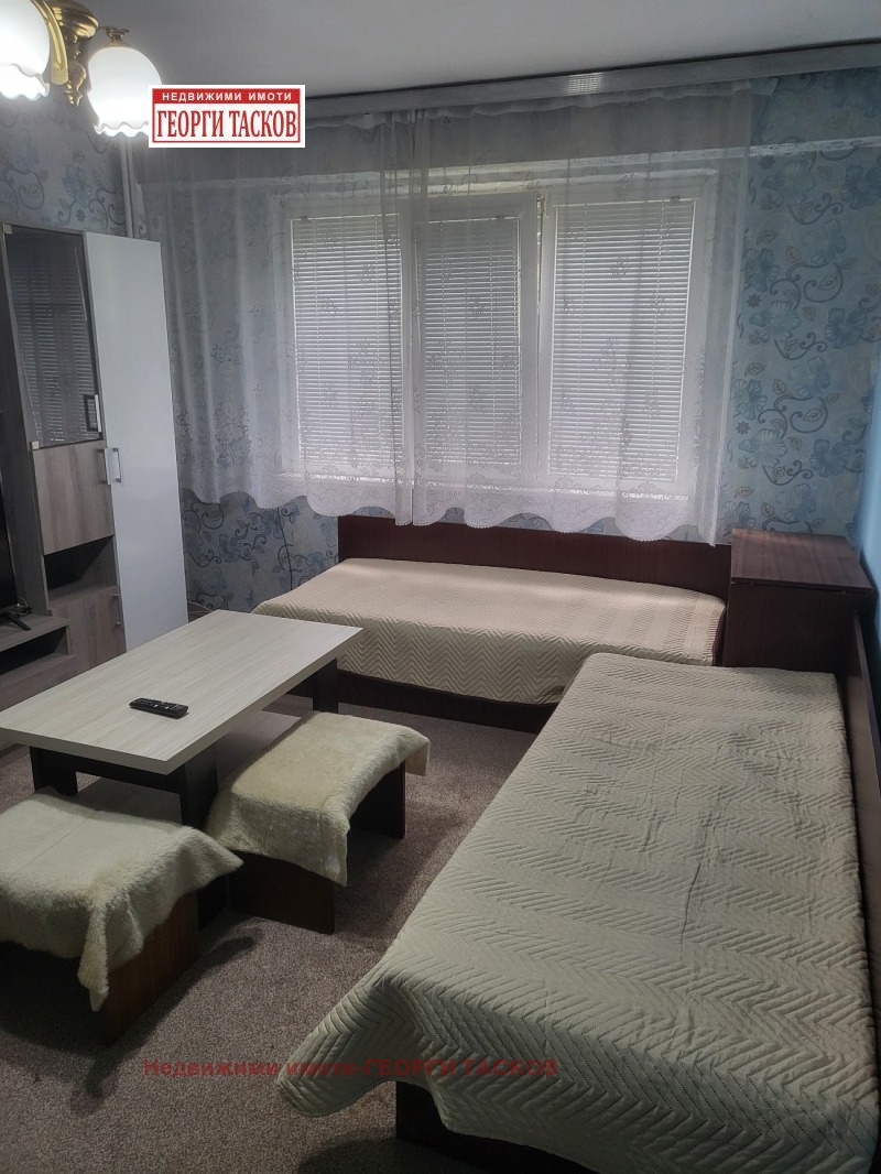 Zu vermieten  Studio Ruse , Schirok zentar , 42 qm | 78615258