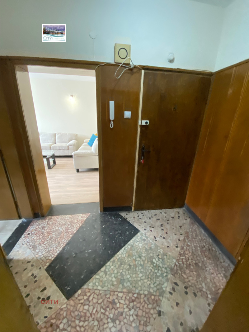 Дава под наем 2-СТАЕН, гр. Пловдив, Център, снимка 17 - Апартаменти - 52705099