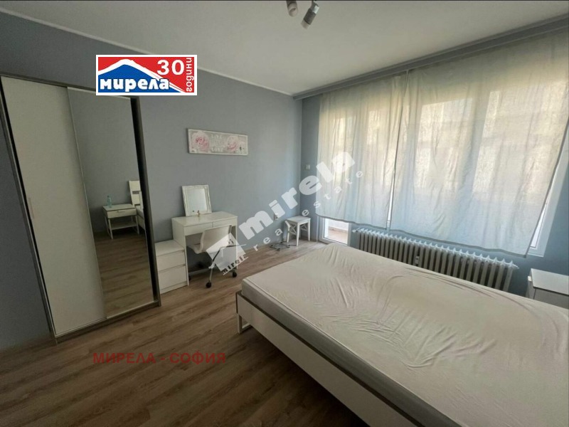 Zu vermieten  2 Schlafzimmer Sofia , Zentar , 93 qm | 61804011 - Bild [7]