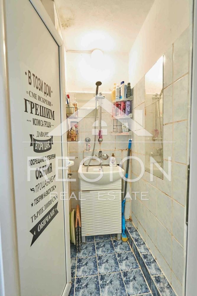 Дава под наем 3-СТАЕН, гр. Варна, Базар Левски, снимка 12 - Апартаменти - 52625133