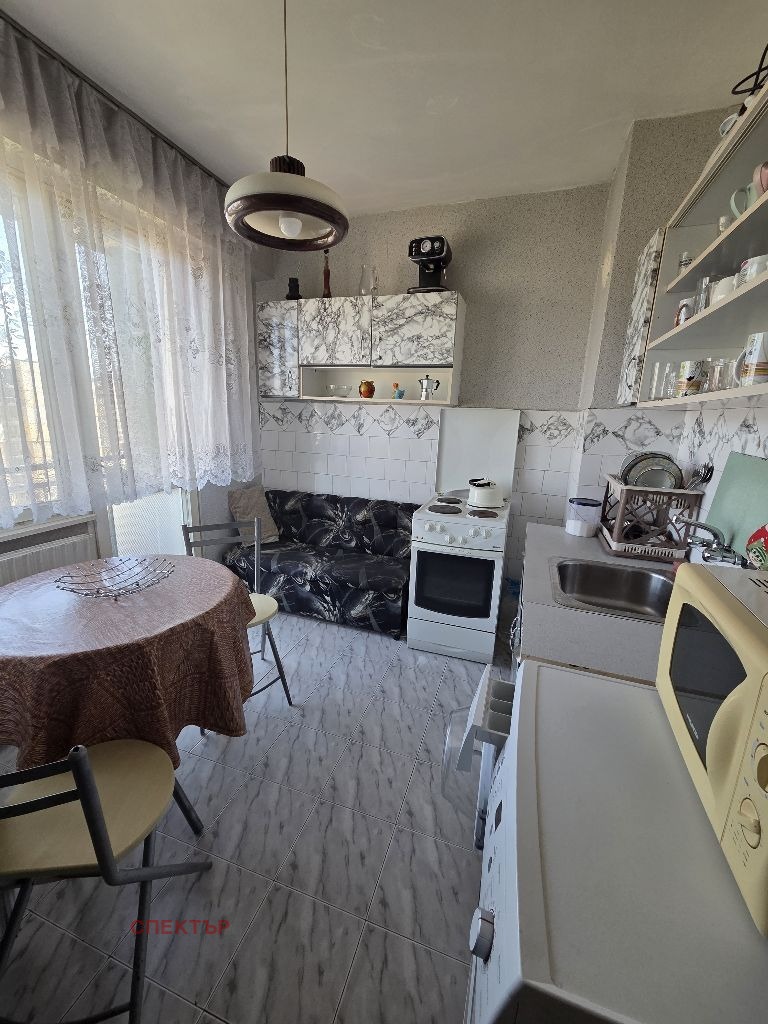 Дава под наем 3-СТАЕН, гр. Перник, Изток, снимка 10 - Апартаменти - 54308052