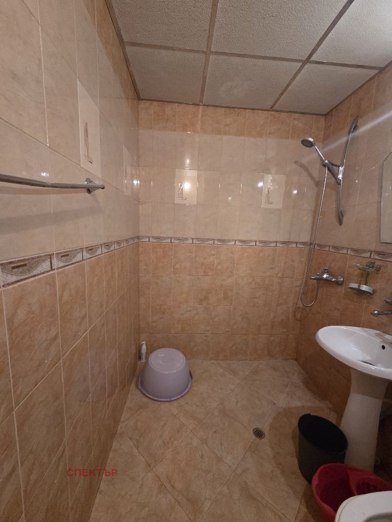 Дава под наем 3-СТАЕН, гр. Перник, Изток, снимка 12 - Апартаменти - 54308052