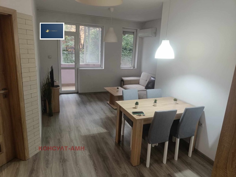 K pronájmu  1 ložnice Sofia , Reduta , 50 m2 | 86087259 - obraz [3]