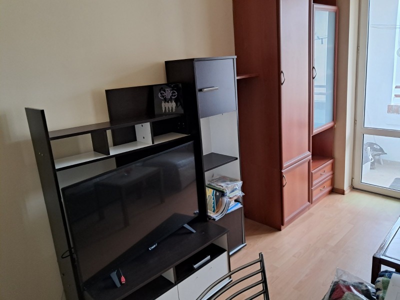Da affittare  1 camera da letto Plovdiv , Marasha , 52 mq | 33998530