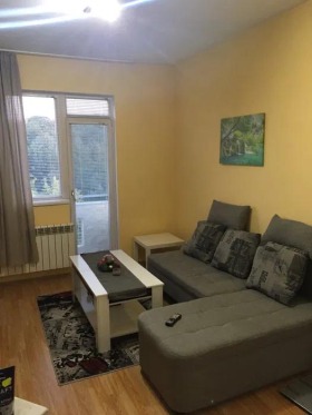 2 Schlafzimmer Doktorski pametnik, Sofia 1