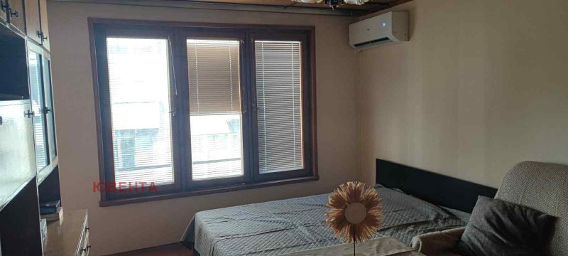De inchiriat  Studio Ruse , Țentâr , 45 mp | 90565754 - imagine [2]