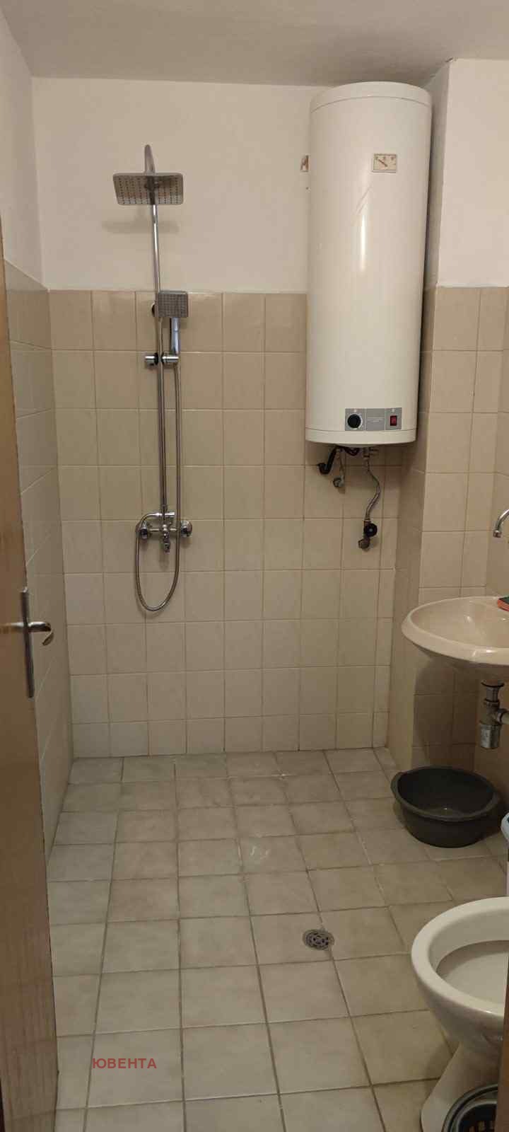 De inchiriat  Studio Ruse , Țentâr , 45 mp | 90565754 - imagine [5]