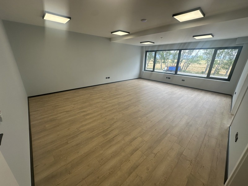 K pronájmu  Kancelář Sofia , Kremikovci , 302 m2 | 49276894 - obraz [5]
