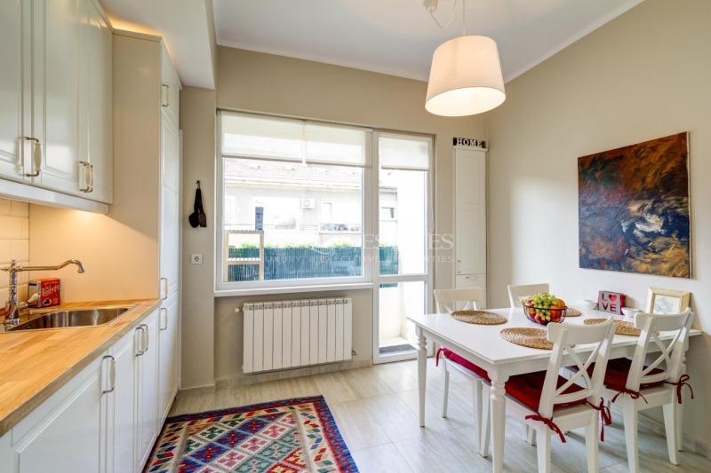 K pronájmu  1 ložnice Sofia , Doktorski pametnik , 60 m2 | 65015486 - obraz [5]