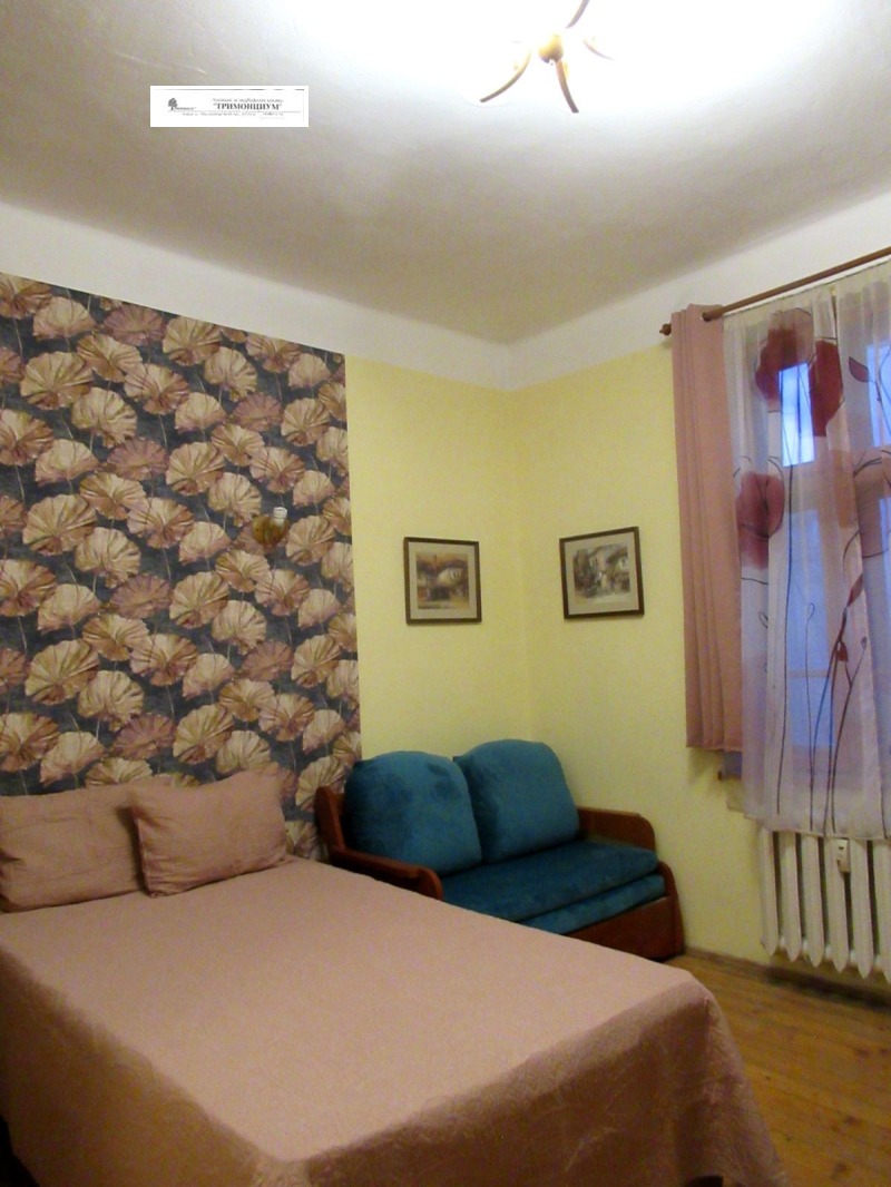 Дава под наем 2-СТАЕН, гр. София, Център