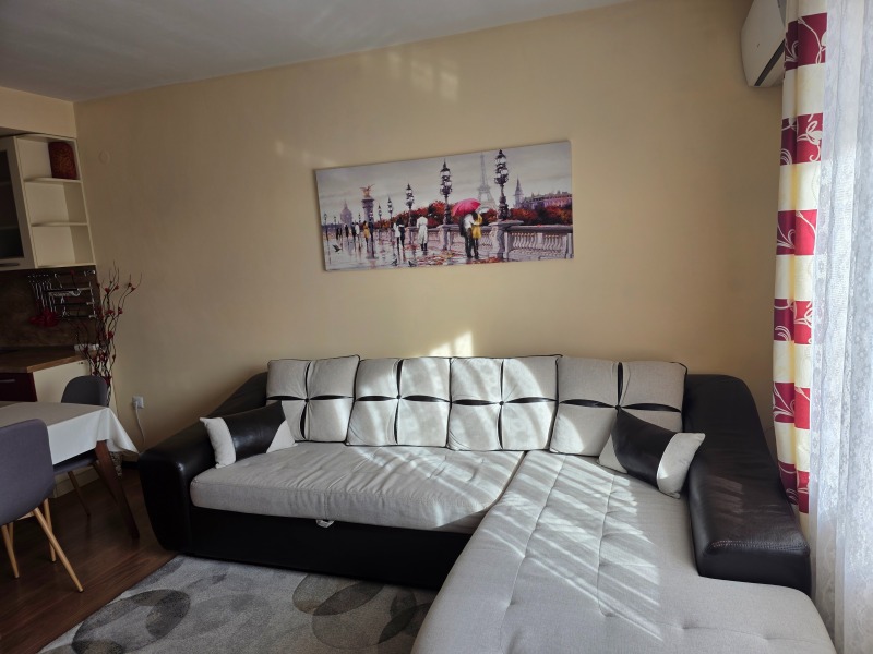 Дава под наем 2-СТАЕН, гр. София, Център, снимка 2 - Апартаменти - 53539577