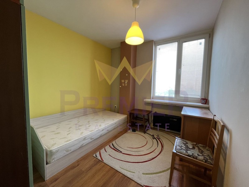 Vuokrattavana  2 makuuhuonetta Varna , Mladost 2 , 80 neliömetriä | 81217961 - kuva [8]