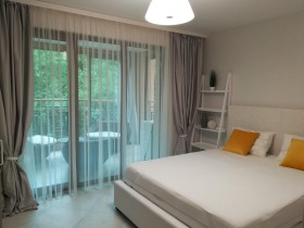 1 slaapkamer k.k. Zlatni pjasatsi, Varna 8