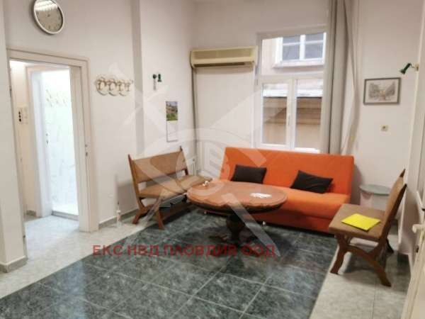 Дава под наем МНОГОСТАЕН, гр. Пловдив, Център