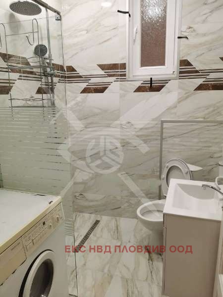 Дава под наем МНОГОСТАЕН, гр. Пловдив, Център, снимка 7 - Апартаменти - 54285202