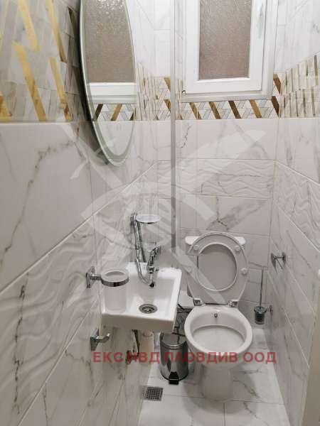 Дава под наем МНОГОСТАЕН, гр. Пловдив, Център, снимка 8 - Апартаменти - 54285202