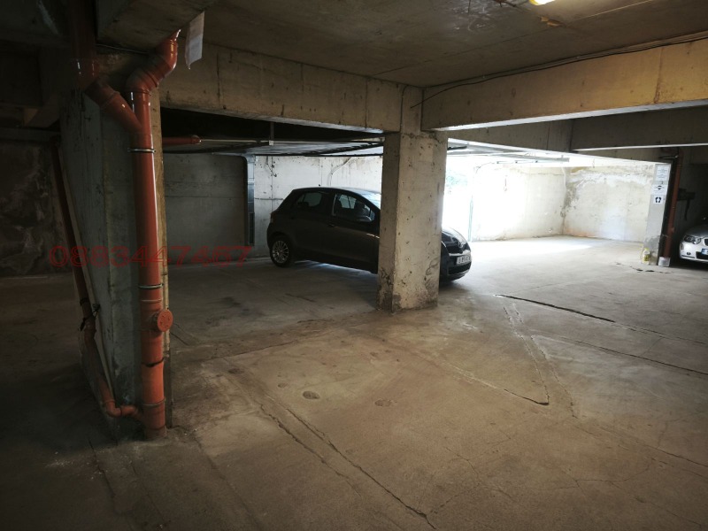 Дава под наем ГАРАЖ, ПАРКОМЯСТО, гр. Варна, Трошево, снимка 9 - Гаражи и паркоместа - 53102221