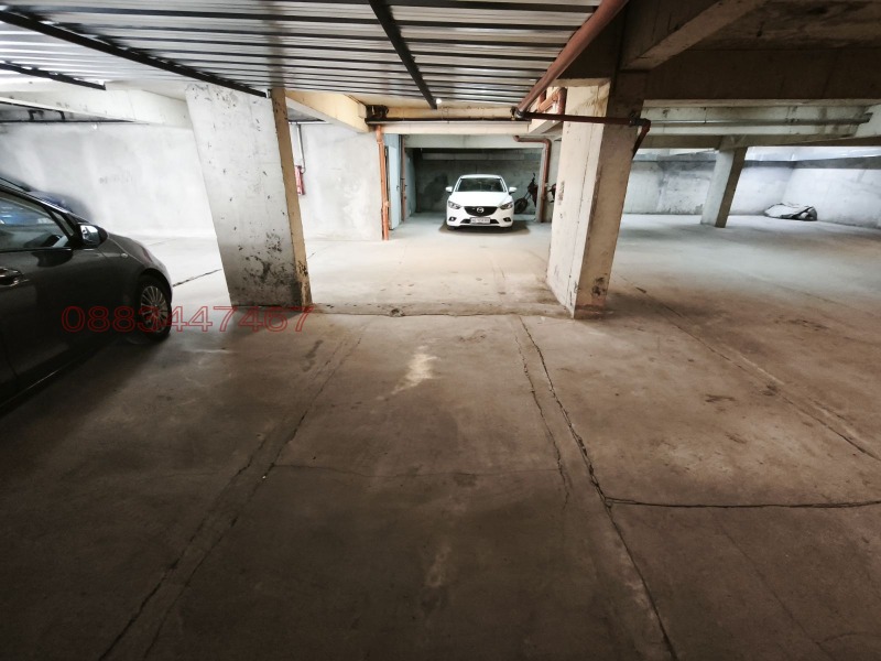 Дава под наем ГАРАЖ, ПАРКОМЯСТО, гр. Варна, Трошево, снимка 5 - Гаражи и паркоместа - 53102221