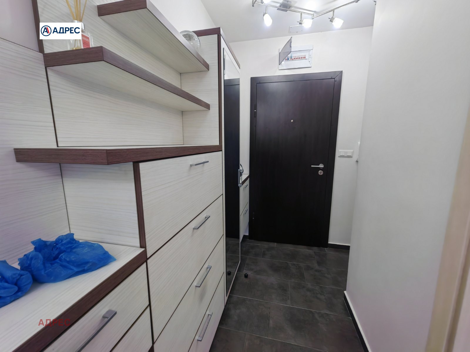 Дава под наем 3-СТАЕН, гр. Варна, Лятно кино Тракия, снимка 11 - Апартаменти - 54270625