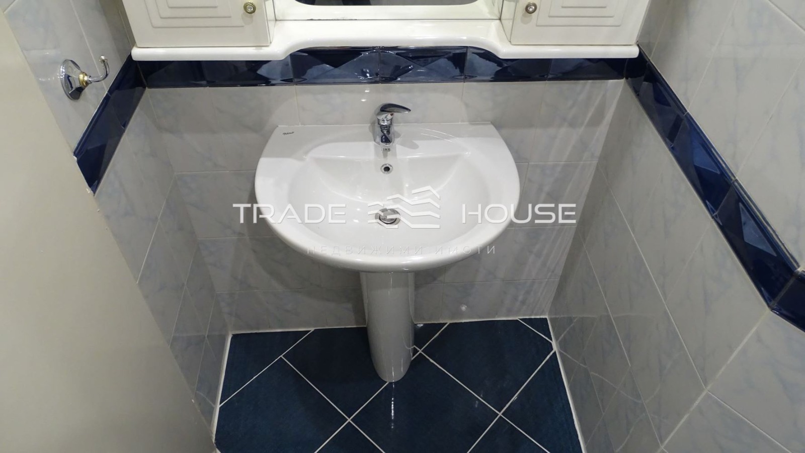 Дава под наем 4-СТАЕН, гр. Пловдив, Център, снимка 10 - Апартаменти - 53822359