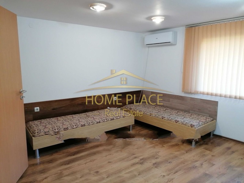 Издаје се  Студио Варна , Левски 1 , 32 м2 | 22804983
