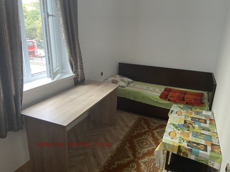 Издаје се  2 спаваће собе Пловдив , Центар , 90 м2 | 39966191 - слика [6]