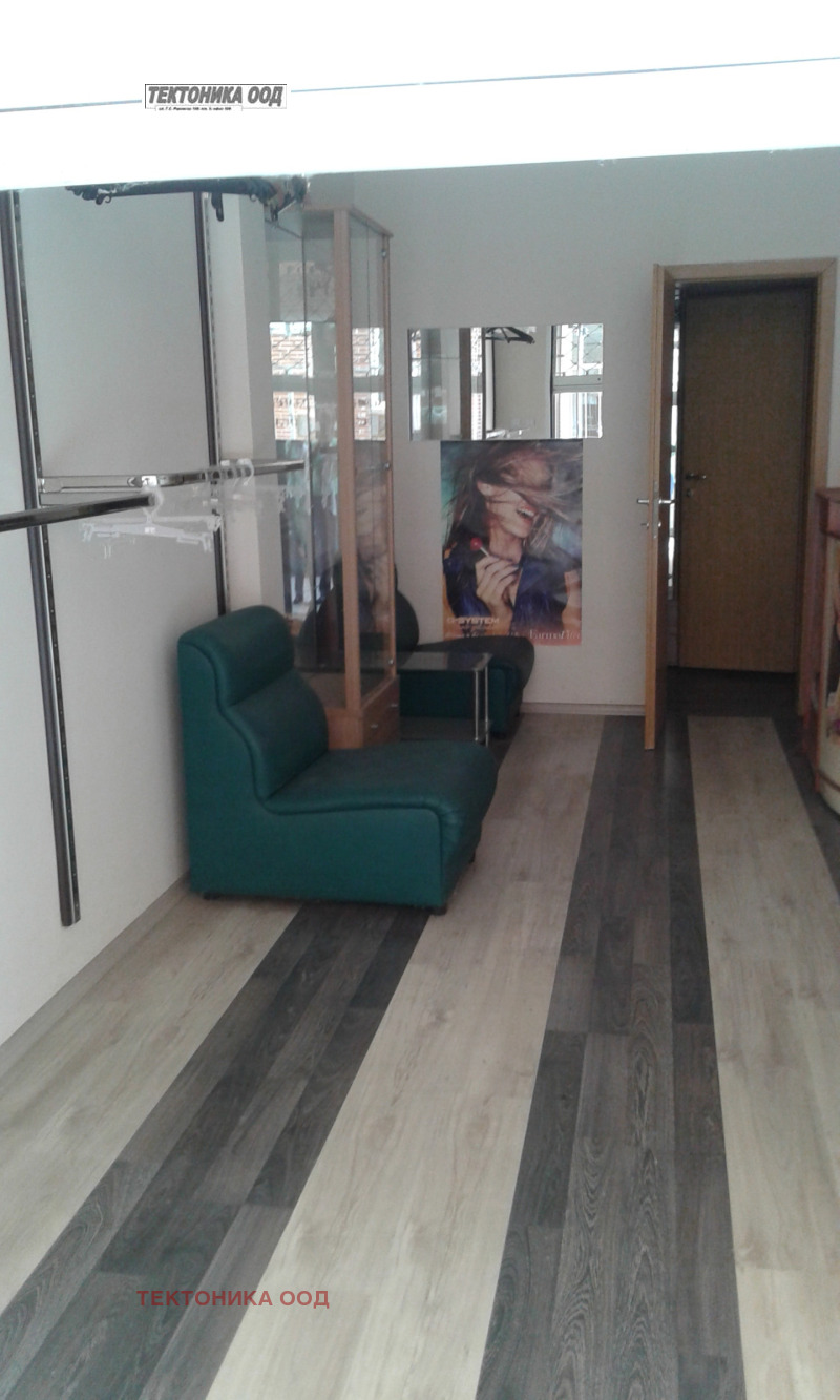 För uthyrning  affär Sofia , Mladost 2 , 25 kvm | 93580998 - bild [3]