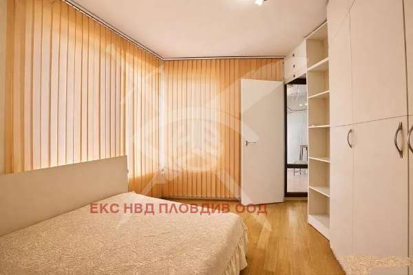 Дава под наем 3-СТАЕН, гр. Пловдив, Кючук Париж, снимка 6 - Апартаменти - 54694024