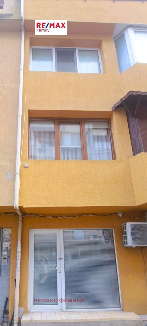 Дава под наем ОФИС, гр. Варна, Лятно кино Тракия