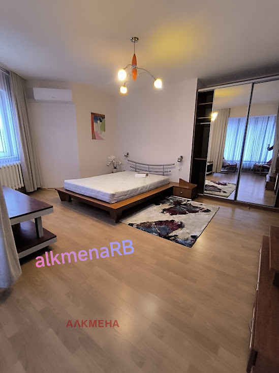 В аренду  2 спальни София , Красно село , 125 кв.м | 33253930