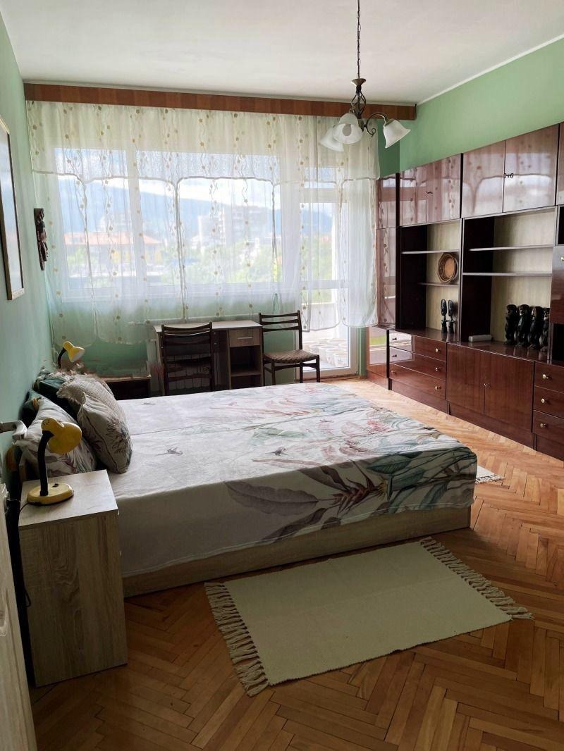 Дава под наем 3-СТАЕН, гр. София, Гео Милев, снимка 5 - Апартаменти - 53536057