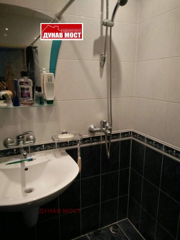 Дава под наем  3-стаен град Русе , Център , 84 кв.м | 80121588 - изображение [2]