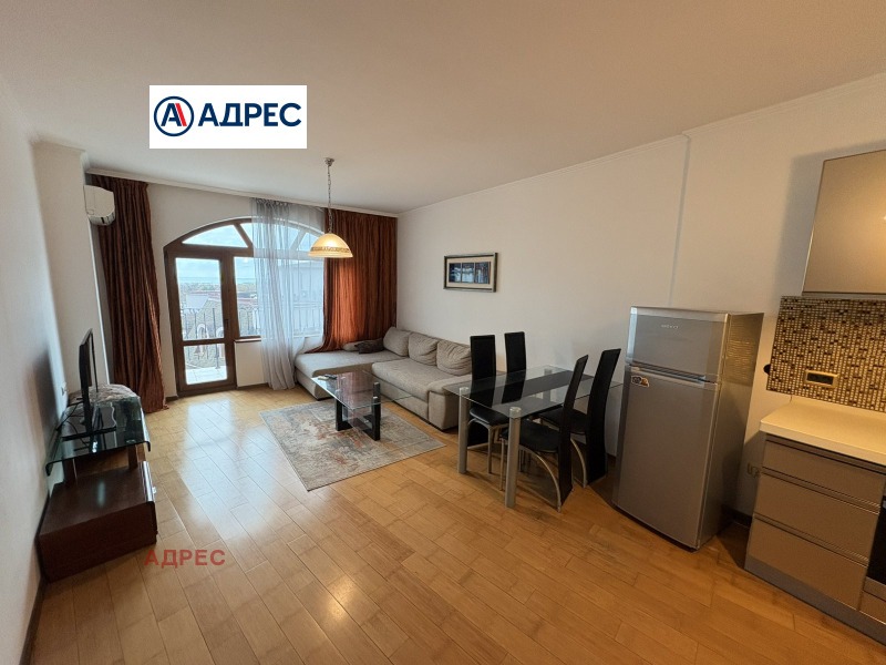 Дава под наем 3-СТАЕН, гр. Варна, к.к. Св.Св. Константин и Елена, снимка 2 - Апартаменти - 52716093