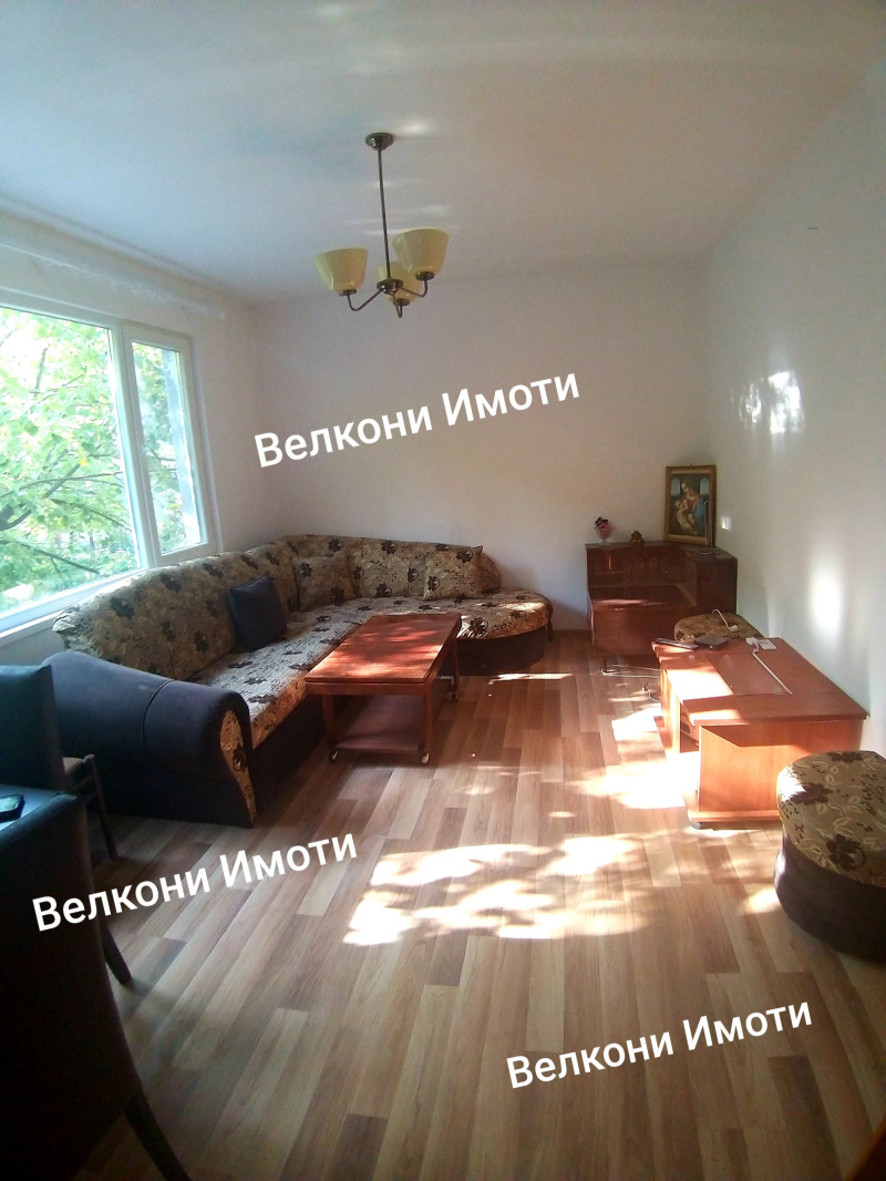 Zu vermieten  1 Schlafzimmer Plowdiw , Kameniza 2 , 70 qm | 48613820