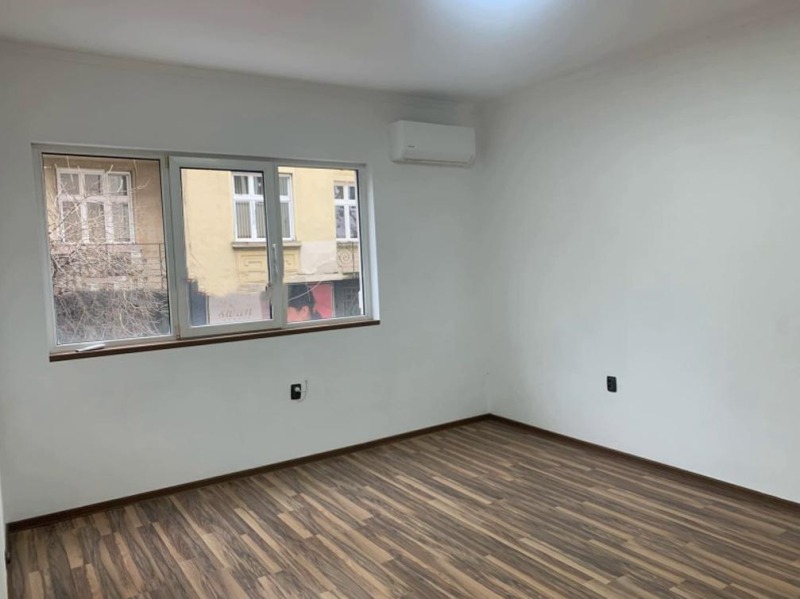 For Rent  3 bedroom Sofia , Tsentar , 100 sq.m | 88215915 - image [5]