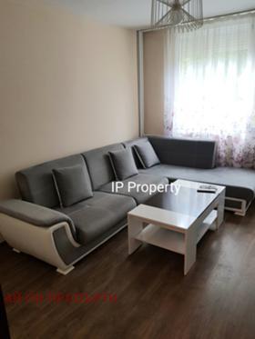 Studio Gevgelijski, Sofia