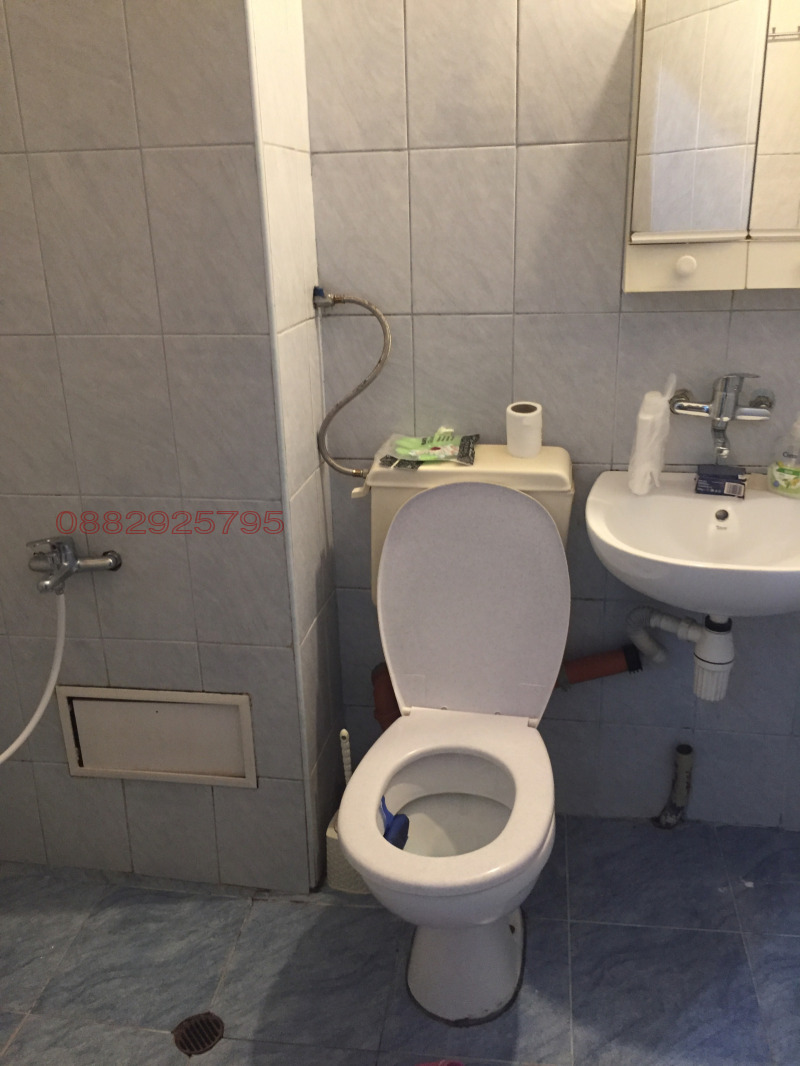 Дава под наем 2-СТАЕН, гр. София, Гоце Делчев, снимка 4 - Апартаменти - 52783303