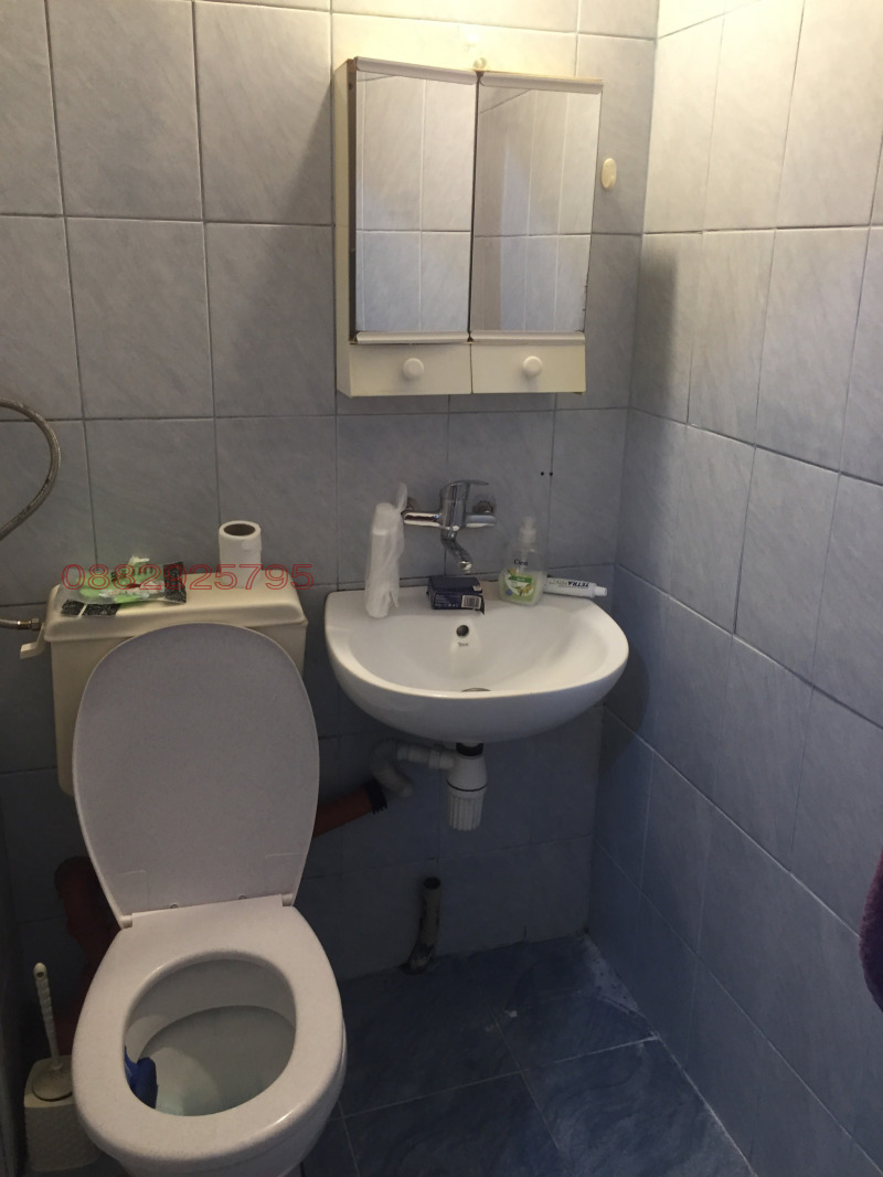 Дава под наем 2-СТАЕН, гр. София, Гоце Делчев, снимка 5 - Апартаменти - 52783303