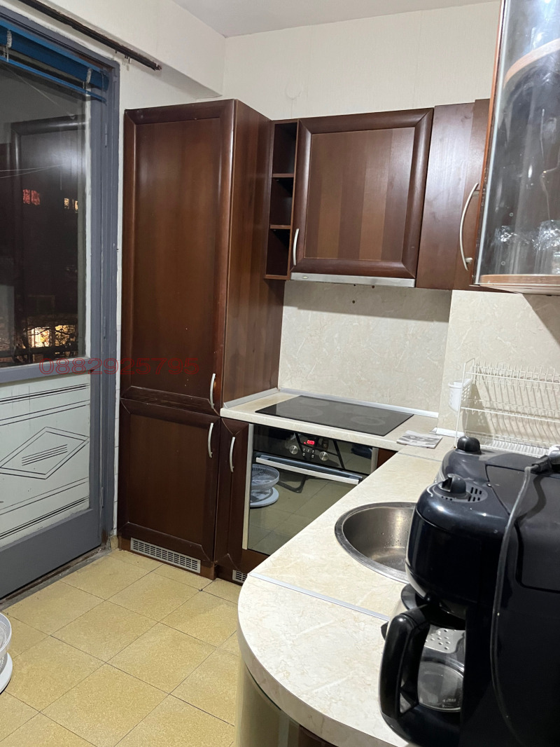 Дава под наем 2-СТАЕН, гр. София, Гоце Делчев, снимка 2 - Апартаменти - 52783303