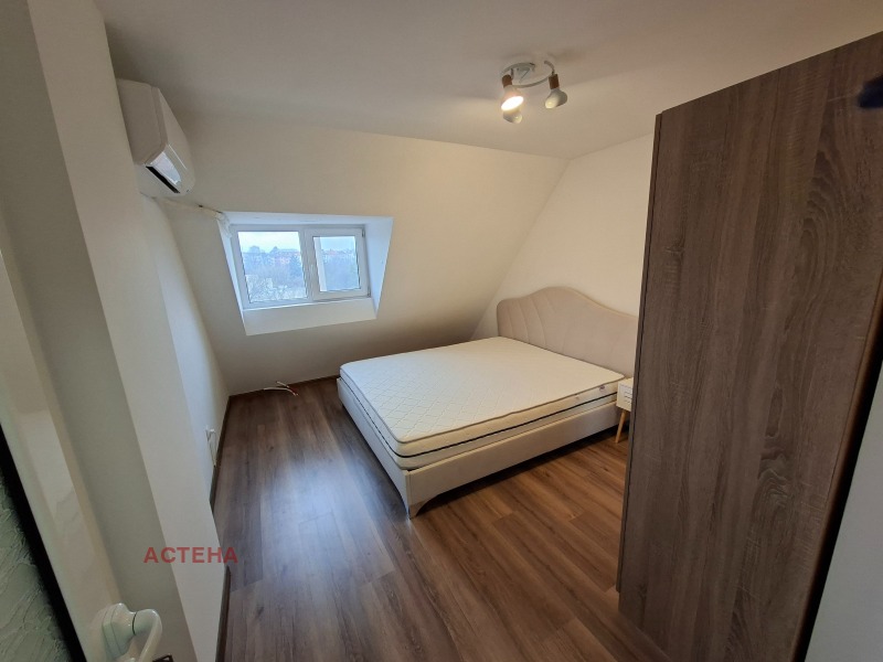 Дава под наем 2-СТАЕН, гр. София, Център, снимка 9 - Апартаменти - 53399942