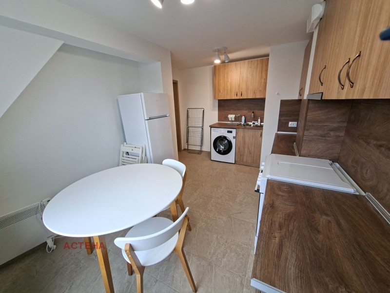 Дава под наем 2-СТАЕН, гр. София, Център, снимка 4 - Апартаменти - 53399942