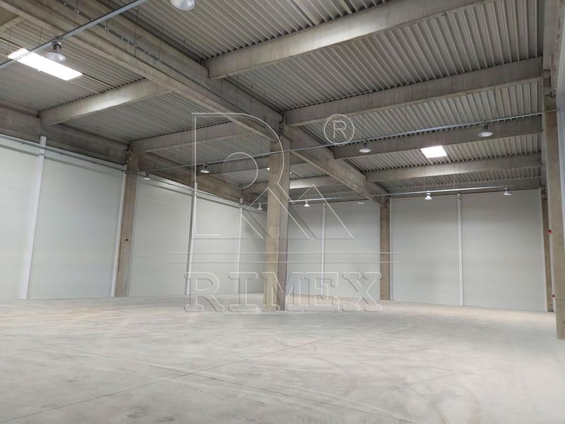 K pronájmu  Úložný prostor Plovdiv , Industrialna zona - Sever , 2610 m2 | 81375132 - obraz [3]