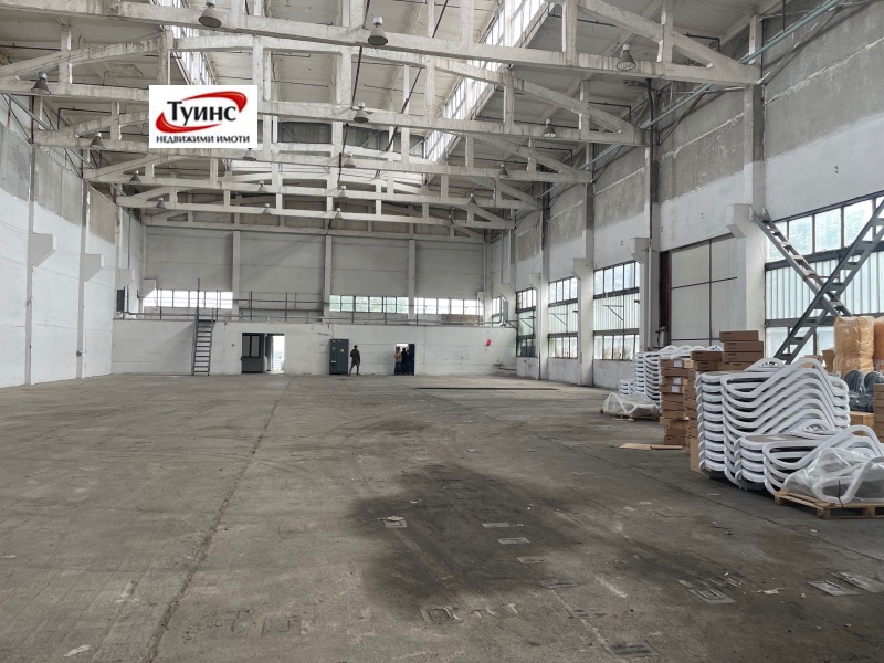 Para alugar  Construção industrial Plovdiv , Industrialna zona - Iug , 1300 m² | 30308754 - imagem [6]