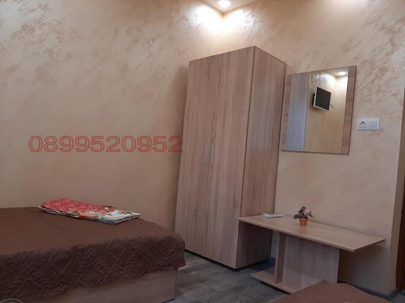 Дава под наем КЪЩА, гр. Долна Митрополия, област Плевен, снимка 6 - Къщи - 52786434